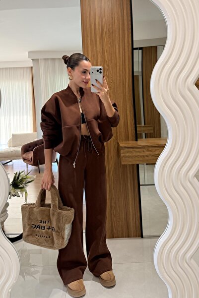 Gizem Ecemiş Σετ Καφέ Τριών Νημάτων Wogie με Σχέδιο Σταραντόν