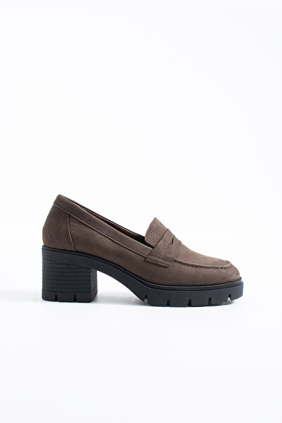 Siena Shoes حذاء نسائي بكعب يومي من الجلد الطبيعي من Alora، بني اللون من جلد ...