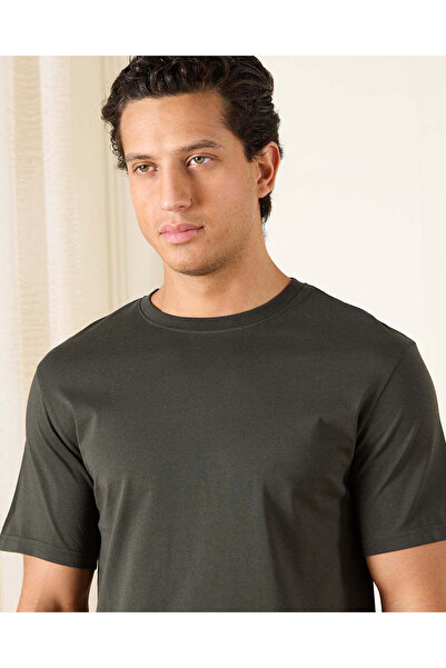 REDTAG Men Olive Basic T-Shirt