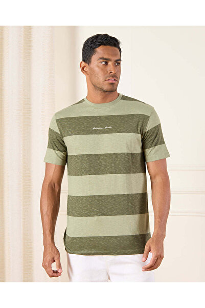 REDTAG تي شيرت رجالي مخطط باللون الزيتوني