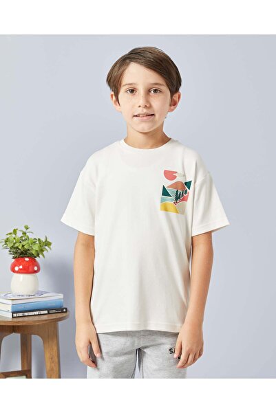 REDTAG Boys White Front And Back Print T-Shirt
