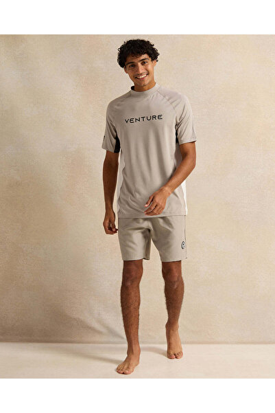 REDTAG Men Grey Printed T-Shirt