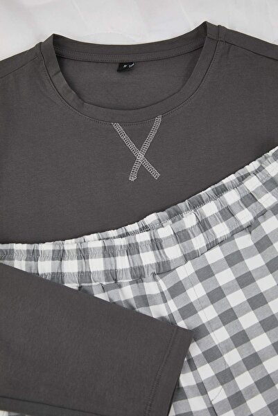 Trendyol Collection Anthracite Regular Plaid / Checkered Homewear Pajama Set Tmnaw26Pt00055