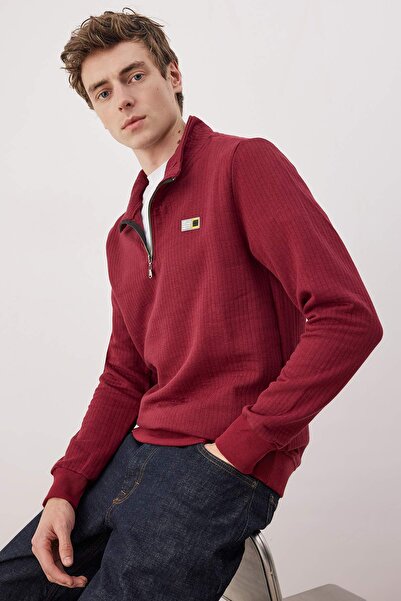 Trendyol Collection Burgundy Regular/Normal Cut Textured Label Detailed Zippered Sweatshirt Tmnaw26Sw00062