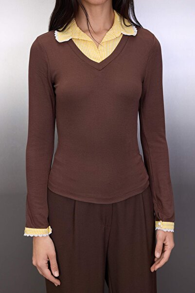 Trendyol Collection Brown Plaid Check Fitted/Bodycon Knitted Blouse with Woven Detail Twoaw26Bz00008