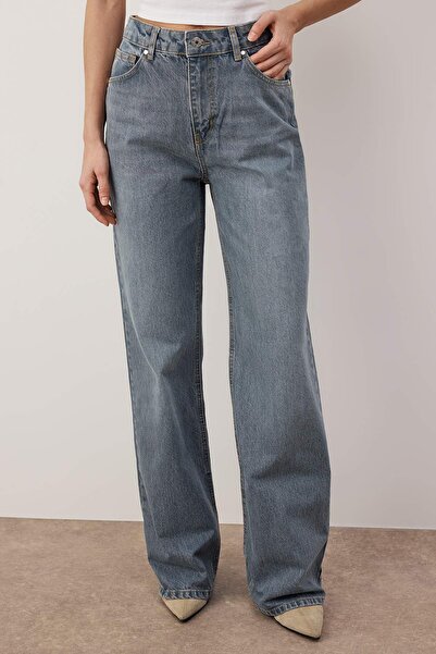 Trendyol Collection Mavi*001 High-Waist-Jeans mit weitem Bein TWOAW24JE00074