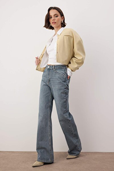 Trendyol Collection Mavi*001 High-Waist-Jeans mit weitem Bein TWOAW24JE00074