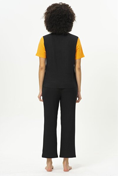 United Colors of Benetton Модель W20408 Двоколірна жіноча піжамна сорочка