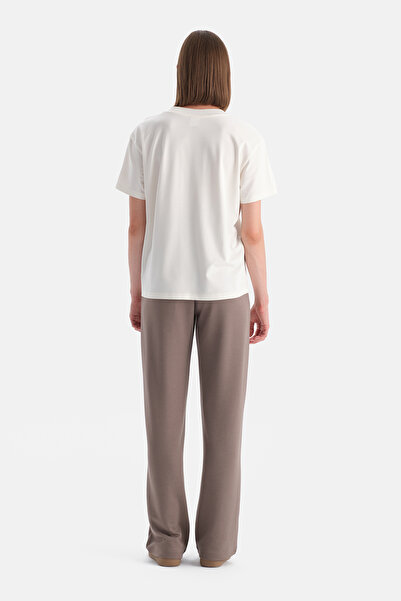 Dagi Ecru V-Neck Short Sleeve T-Shirt