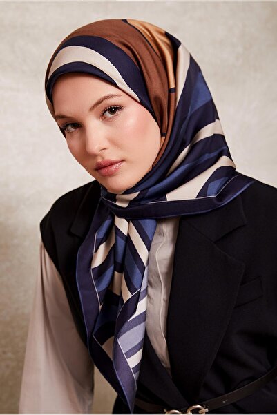 Levidor وشاح حريري مخطط سميك باللون الأزرق الداكن