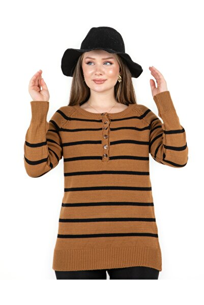 Sortie Wide Placket Striped Collar Soil Sweater