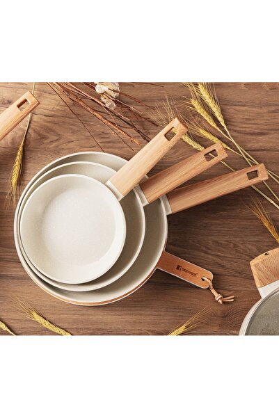 Bergner Naturally 3-piece non-stick pan set 18, 22, 26 cm