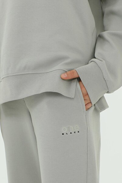 Black One Cotton 2-Piece Top and Bottom Girl's Tracksuit Set with Crew Neck Slit and Spanish Leg Print Detail