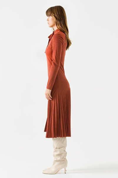 Jus De Pommes Kadın Bakır Yakası Fiyonk Bağlamalı Triko Elbise