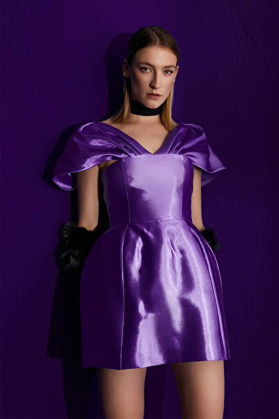 Jus De Pommes MOR DÜŞÜK KISA KOLLU SATEN MİNİ ELBİSE