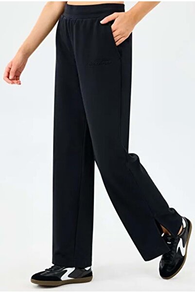 SKECHERS W Essential Wide Leg Regular Fit S2610010 Kadın Eşofman Altı SİYAH