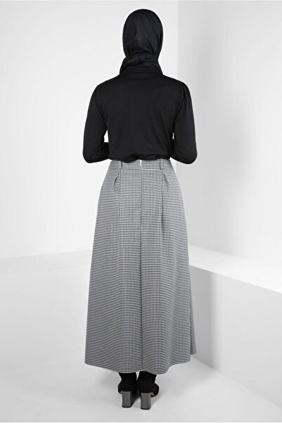 Alvina ПІЛІСЕ ДЕТАЛЬНІ ШОРТІ 60524