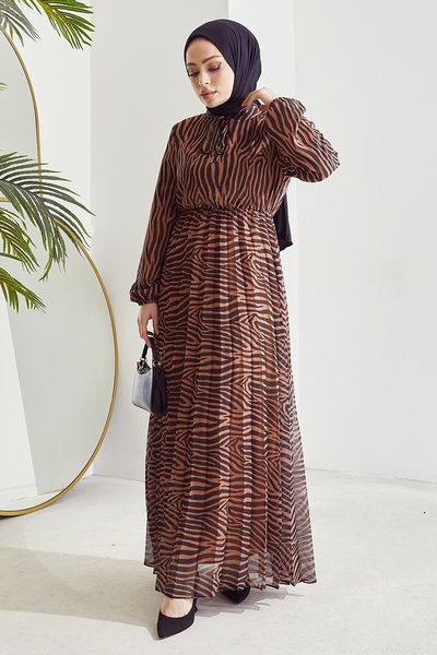 InStyle Gemustertes Lenda Chiffon-Hijab-Kleid - Braun