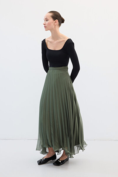 Hooopstore Allure Chiffon Pleated Khaki Skirt