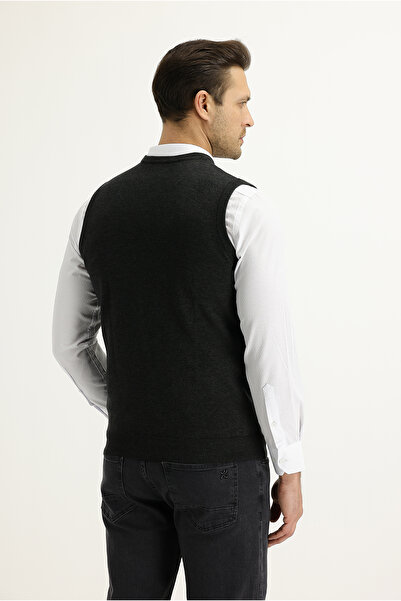 Kiğılı V-Neck Knitwear Sweater