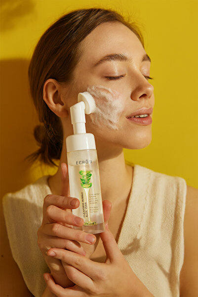 Ecrou Aloe Vera Yüz Temizleme Köpüğü 200ml