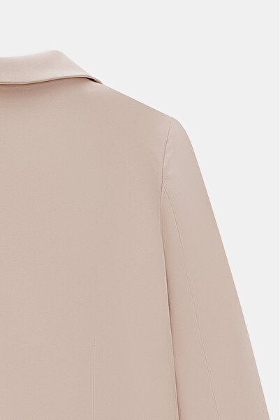 Saade Business Jacket with Stone Button Detail