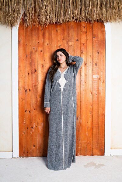 AFandina Elegant woolen jalabiya with sophisticated details A-199