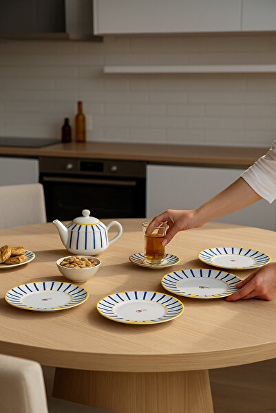 Paşabahçe 18 Parça Harencıya Pasta Takımı| 6 Adet Çay Bardağı Puantiyeli 6 Adet Çay Tabağı 6 Adet Pasta Tabağı