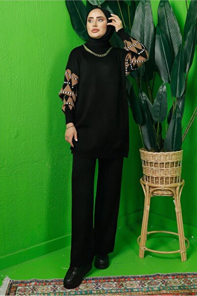 TRENDTESETTÜR KADIN SİYAH KOLU DESENLİ ZİNCİR DETAYLI PANTOLONLU TRİKO TAKIM ...