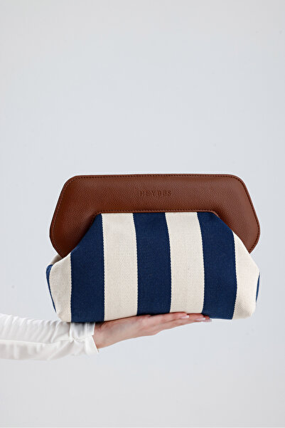 HEYBE'S Heybes Kadın Lacivert Çizgi Desenli Kanvas Clutch El Çantası