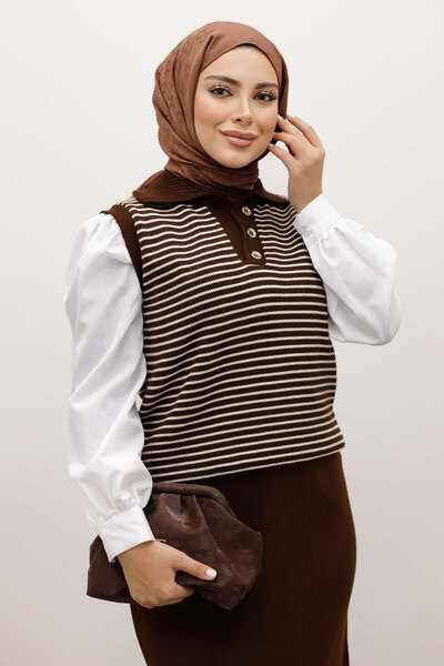 Tesettür Dünyası Плетен пуловер с райета TSD250239 Кафяв