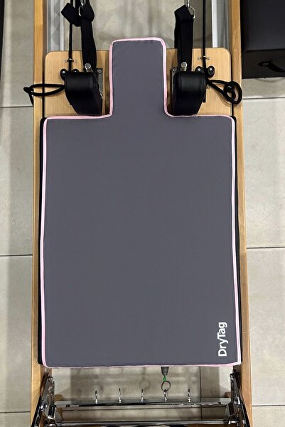 DryTag Reformer Pilates Havlusu, Pembe Biyeli, Çift Taraflı Hızlı Kuruyan Yüksek Emici Mikrofiber kumaş