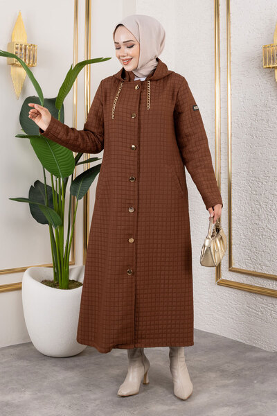Tesettür Dünyası Яке с качулка и верижни детайли TSD250162 Кафяво