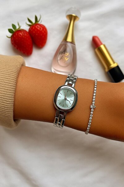 Love The Wind Oval Minimal Blue Case Women's Wristwatch