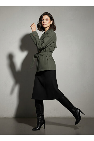 Ceylen Yeni Sezon Kuşaklı Kısa Trençkot