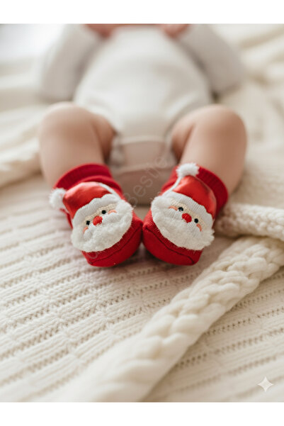 Bond and Bestie Red Baby Socks with Santa Claus Figure – New Year's Themed Newborn Socks and Children's Socks