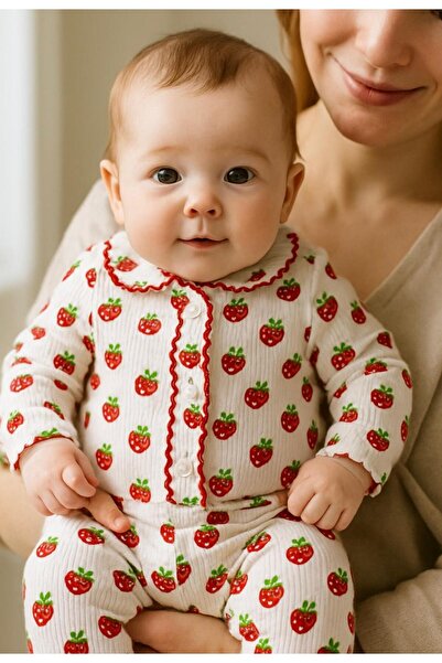 anne dokunuşu gibi KUZUM BEBE Kol figürlü Çilek desenli bebek çocuk pijama takımı