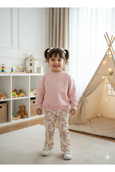 Kız bebek takımı
