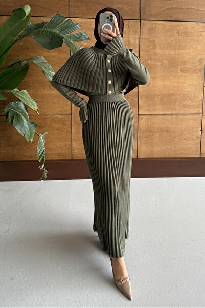 erk giyim Long Knit Dress with Cape Detail