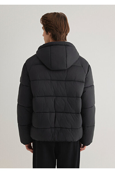 Mavi Kapüşonlu Siyah Şişme Mont 0110581-900