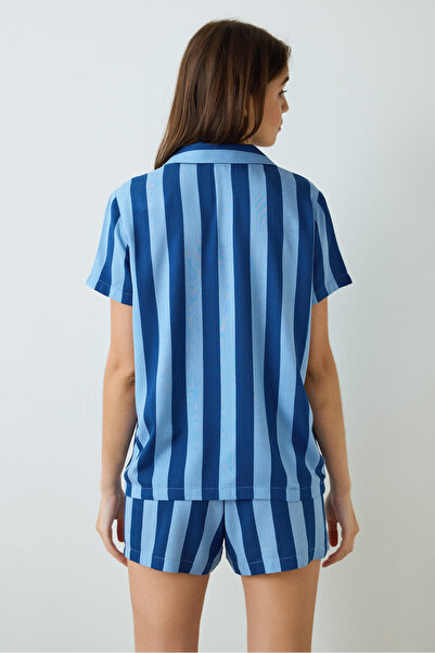 Penti Mavi Into The Blue Çizgili Gömlek Yaka Kısa Kollu Gömlek Şort Pijama Takımı