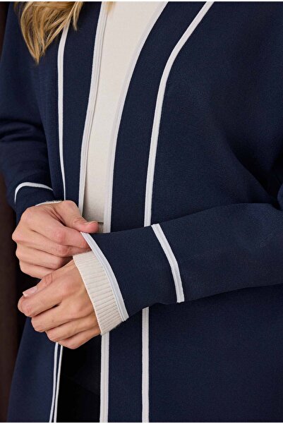 HEQA Cardigan de birou bleumarin-ecru - cu detalii cu dungi