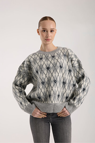 İLKCET MODA Heart Detail Diamond Pattern Knitwear Sweater