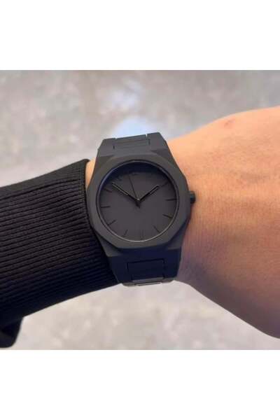 catera Men's Black Carbon Watch