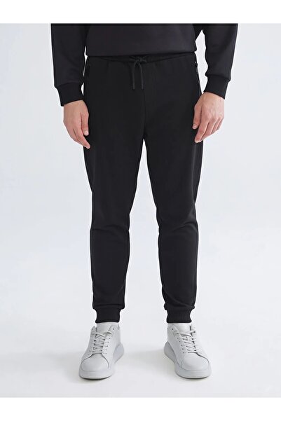 LC Waikiki Pnt, xm-must