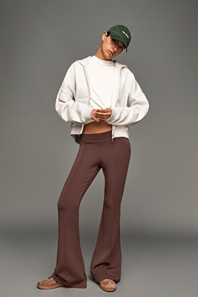 Bershka Modal karışımlı yumuşak flare fit pantolon