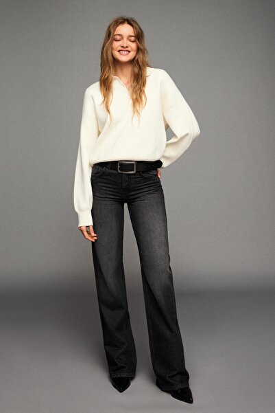 Bershka Geniş paça straight fit jean