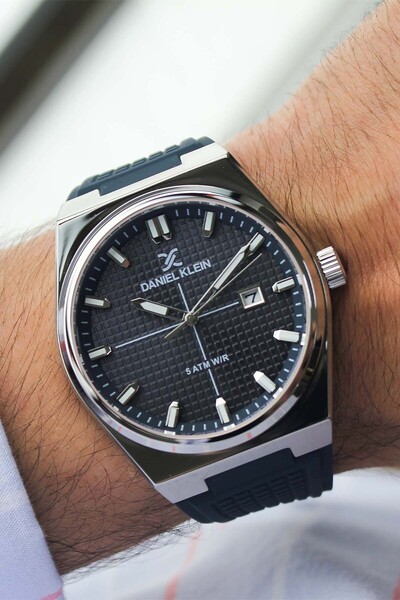 Daniel Klein Dk270495 Men's Wrist Watch with Silicone Band