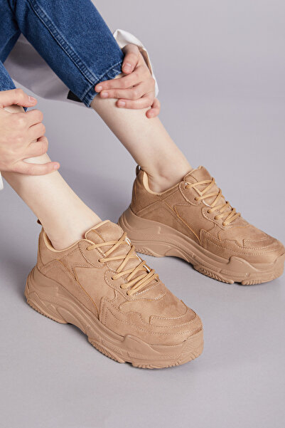 Tonny Black Kadın Toprak Yüksek Taban Bağcıklı Spor Ayakkabı