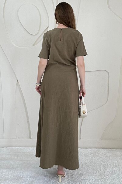 Elbee Fashion Woman Плісирована сукня з вирізом горловини